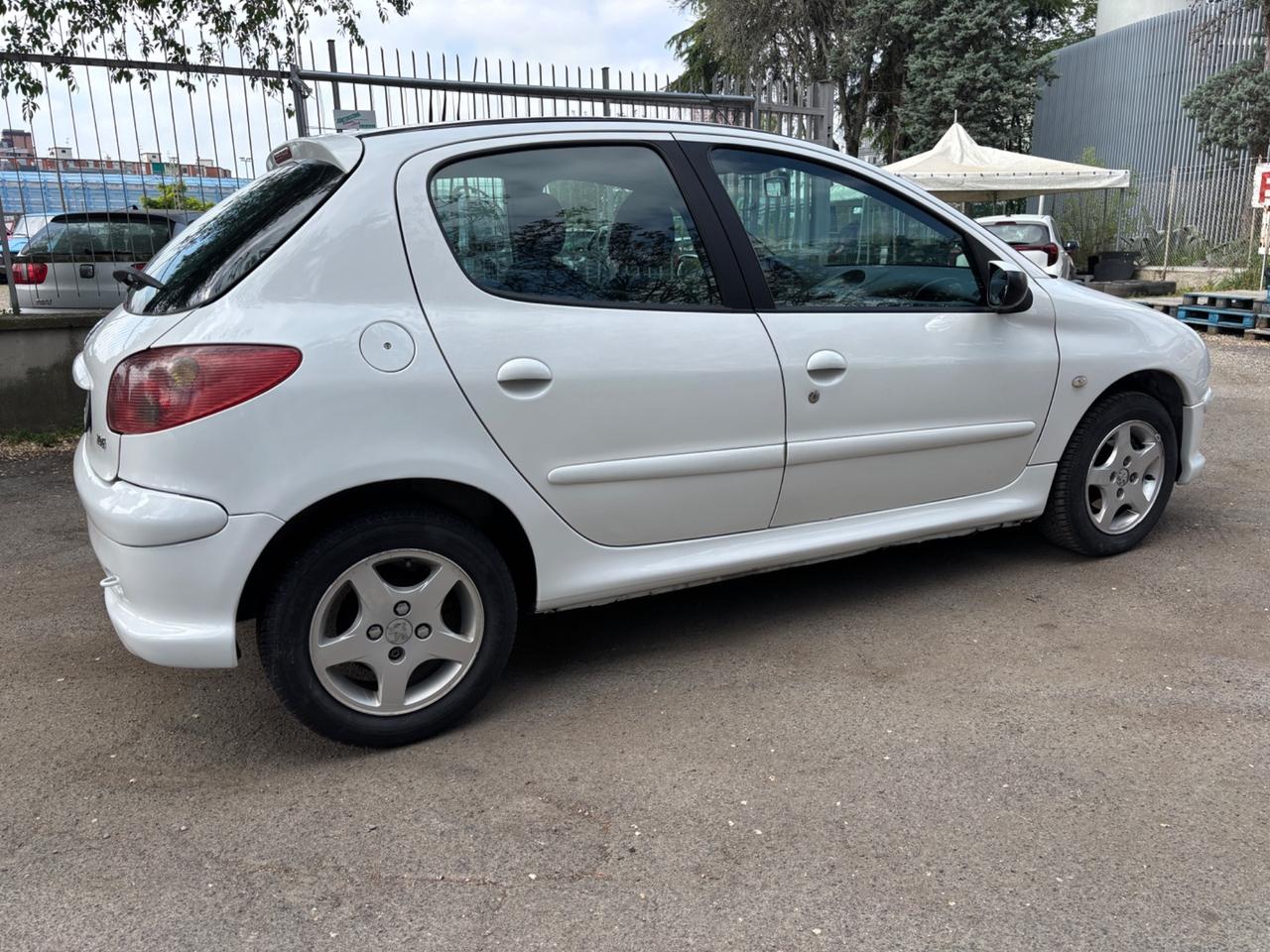 Peugeot 206 1.4 HDi 5p. XT