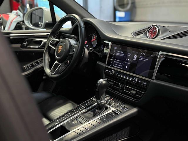 PORSCHE Macan 3.0 S