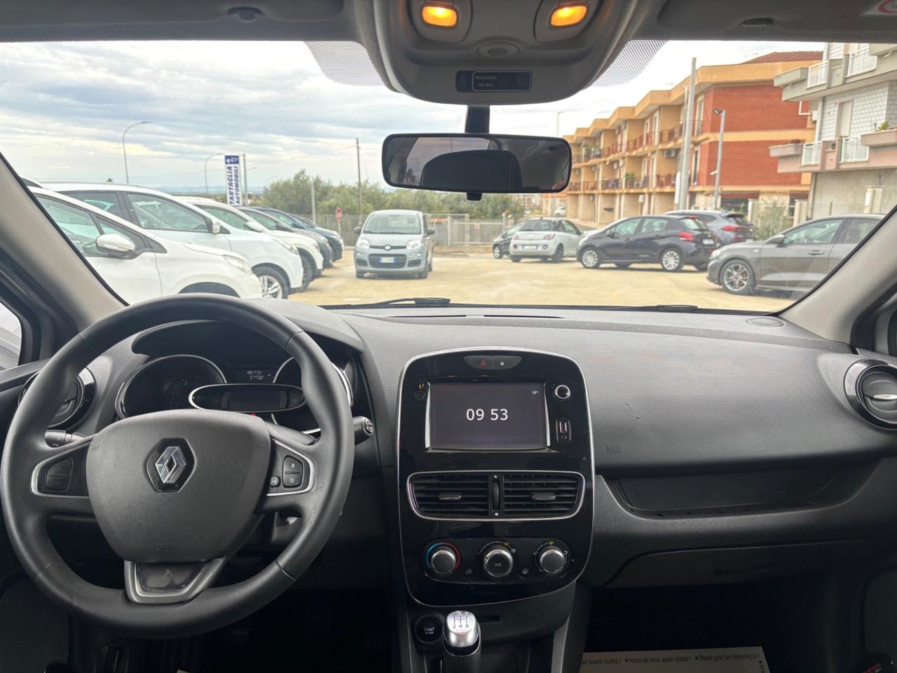 Renault Clio dCi 8V 75 CV 5 porte Moschino Intens