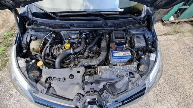 RENAULT Captur TCe 12V 90 CV SeS MOTORE FUMA