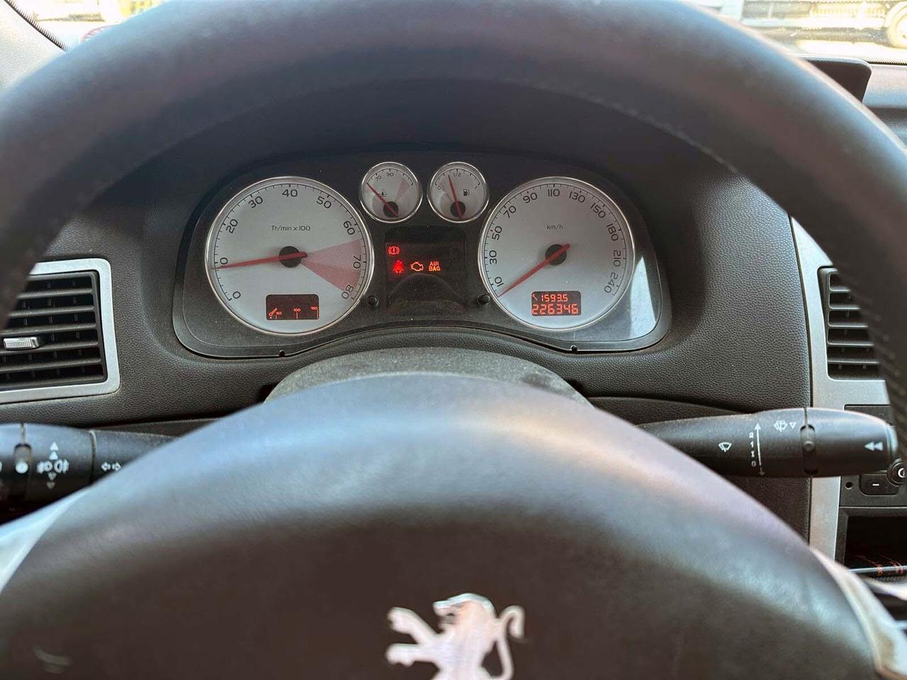 Peugeot 307 1.6 16V CC