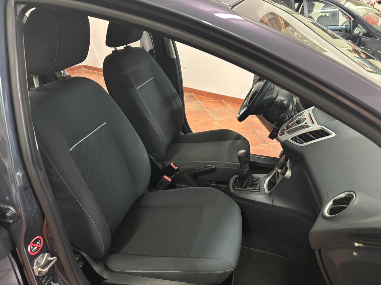FORD FIESTA 1.2 BENZINA TITANIUM 12/2012