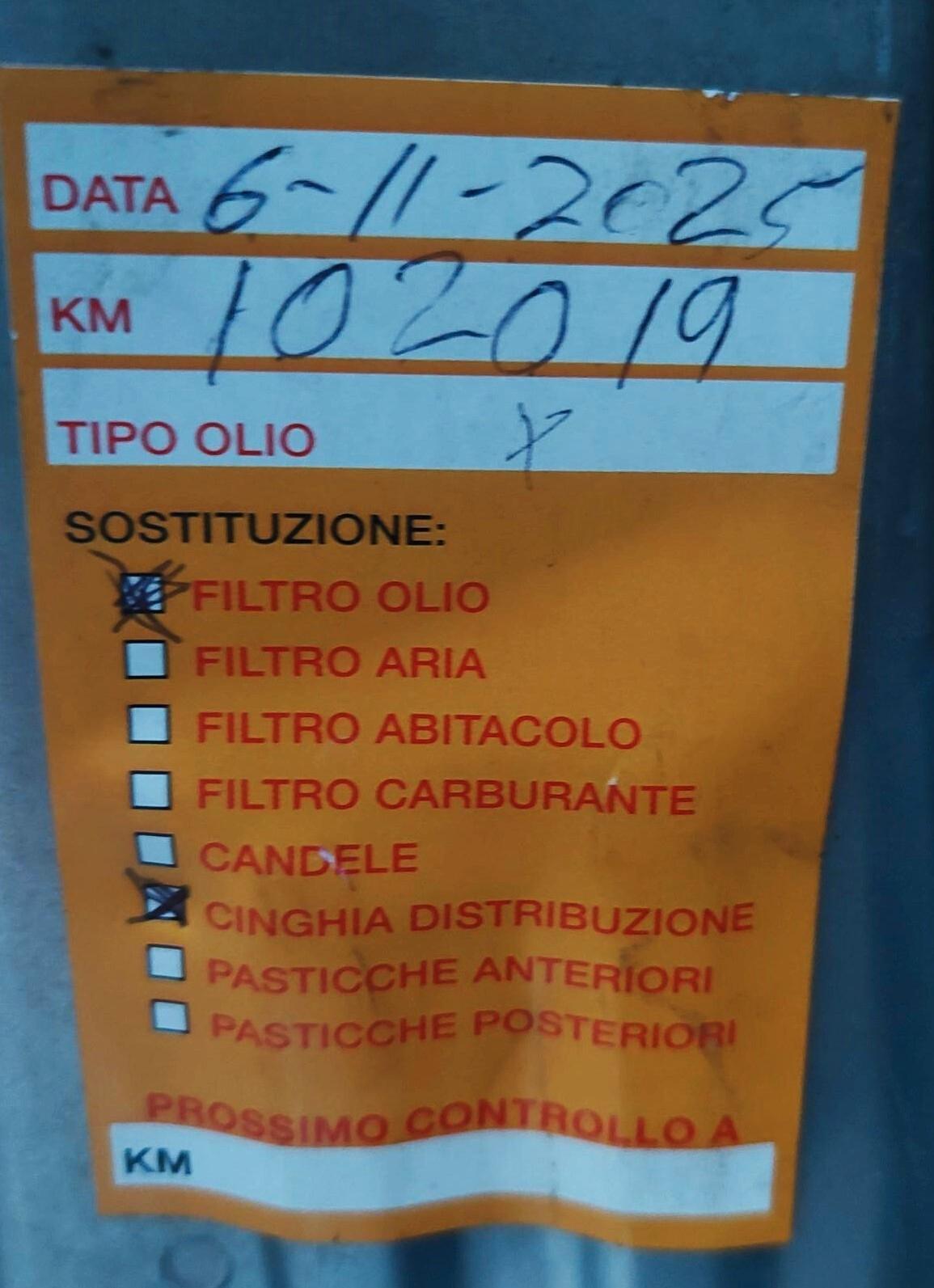 LANCIA YPSILON 1.2-UNICO PROPRIETARIO-NEOPATENTATI