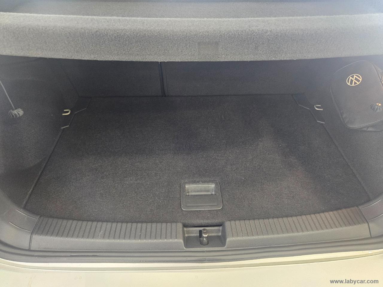 VOLKSWAGEN T-Cross 1.0 TSI Life