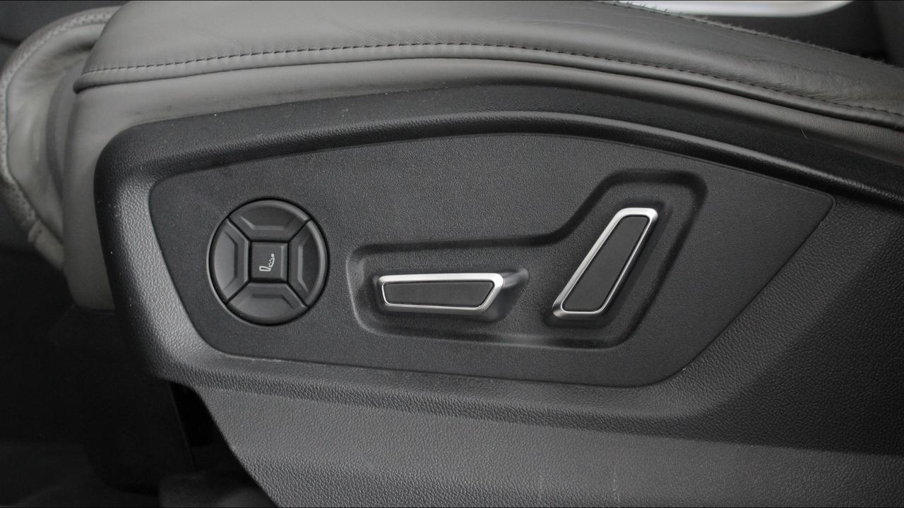 AUDI Q8 I 2018 - Q8 50 3.0 tdi mhev Sport quattro tiptronic