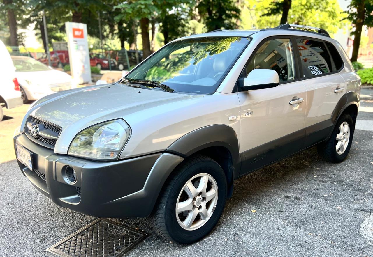 Hyundai Tucson 2.0 benzina 4x4 ok neopatentati
