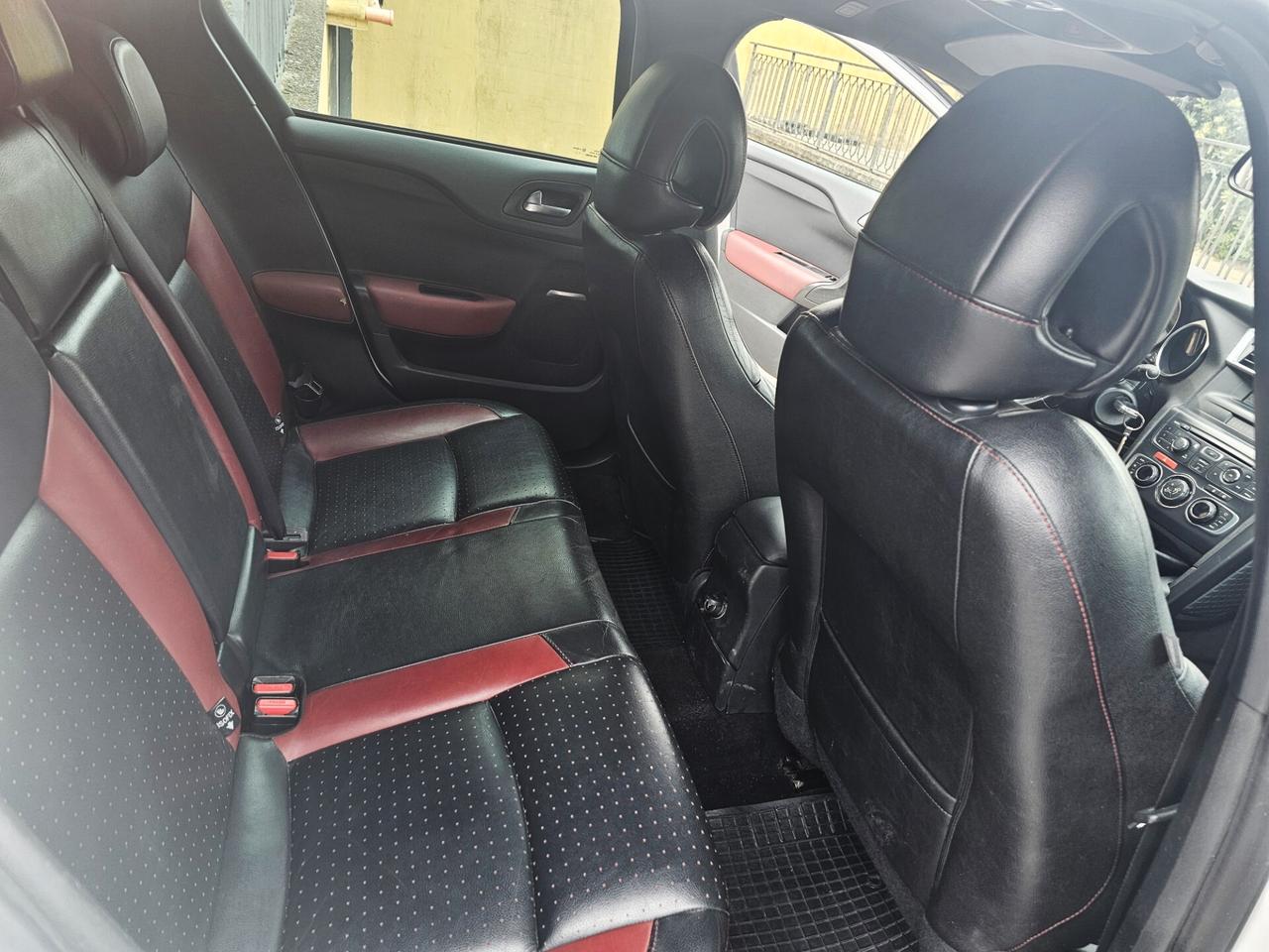 DS4 4 2.0 HDi 160 Sport Chic TAGLIANDATA BEN TENUTA