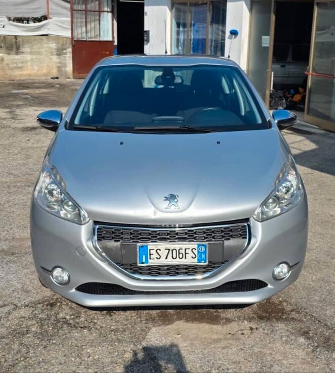 Peugeot 208 1.2 VTi 82 CV 3 porte Allure