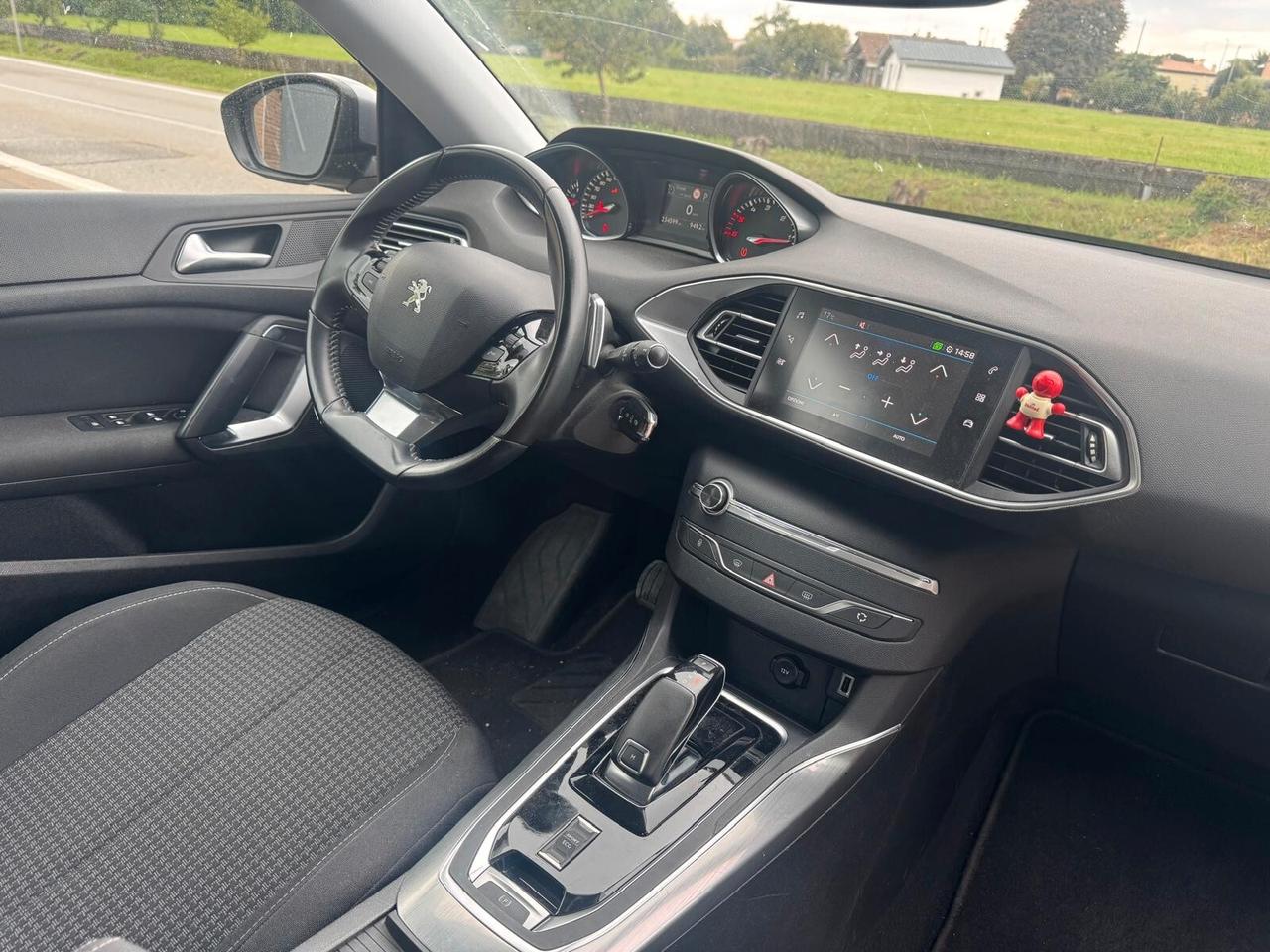 Peugeot 308 BlueHDi 130 S&S EAT8 SW GT Line