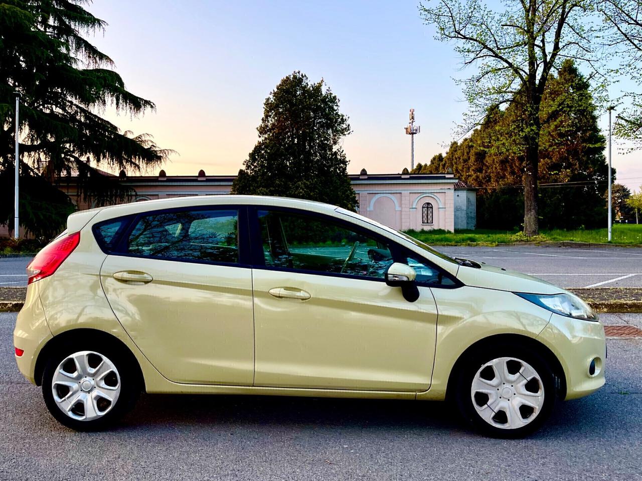 Ford Fiesta Fiesta+ 1.4 5 porte Bz.- GPL