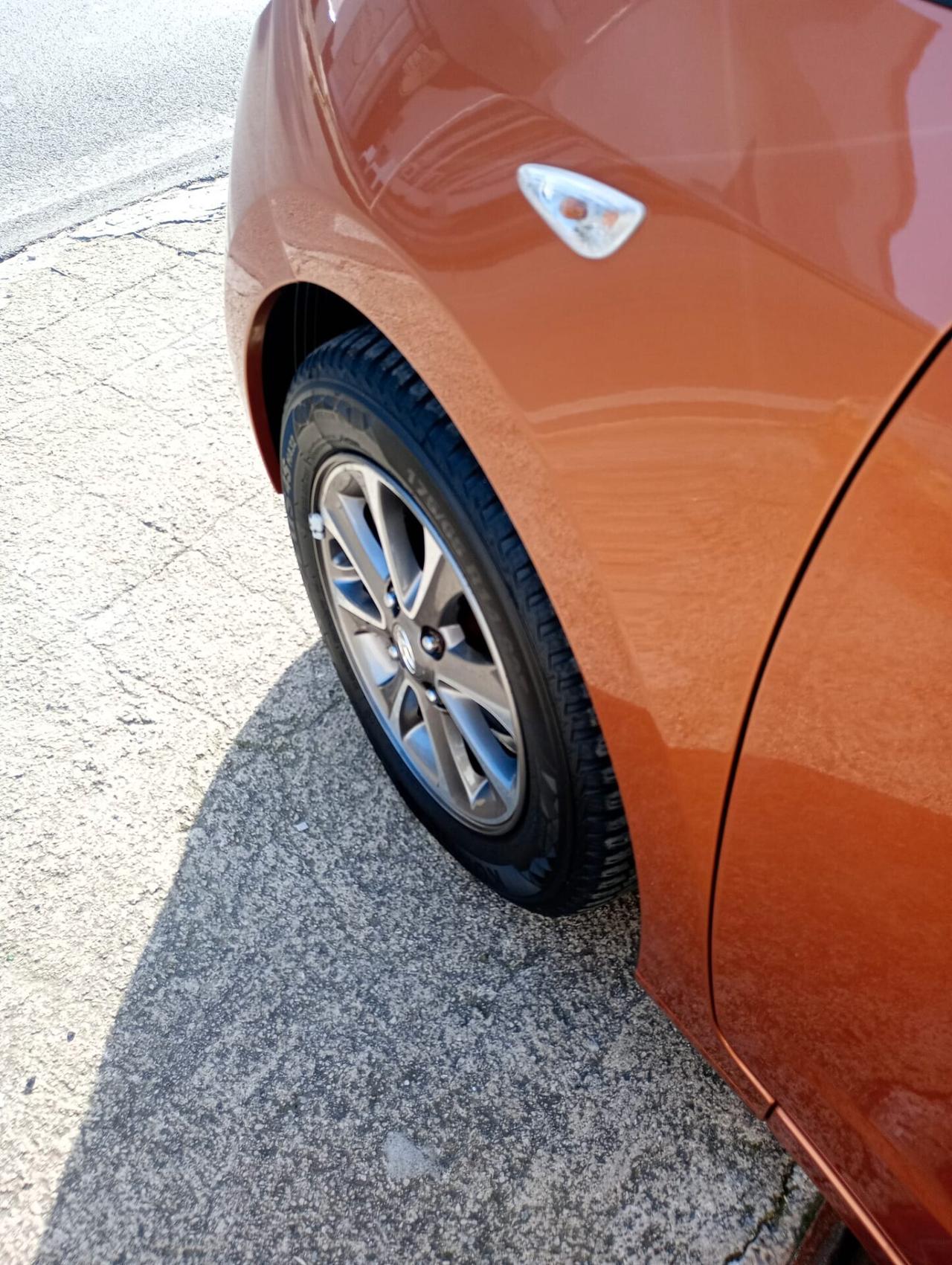 Hyundai i10 1.0 Fifa world cup edition