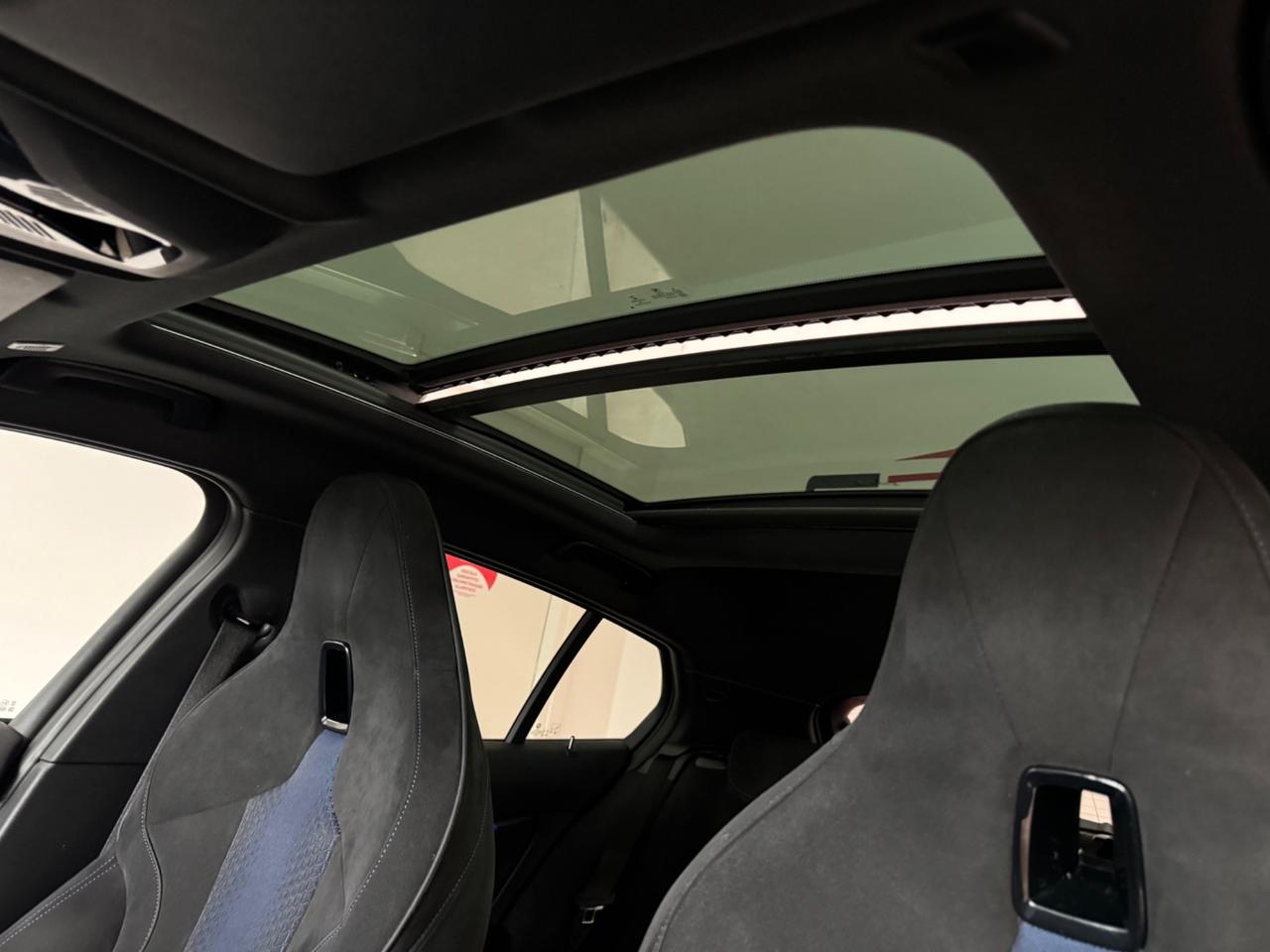 Bmw 118d M-SPORT AUTO TETTO APRIBILE