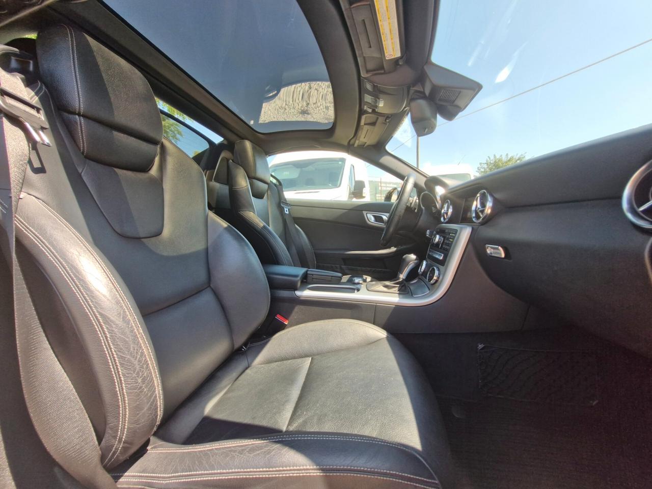 Mercedes-benz SLK 200 CGI Premium