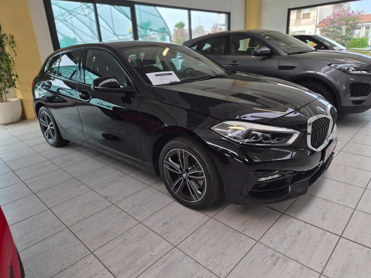 Bmw 118 118i 5p. Sport