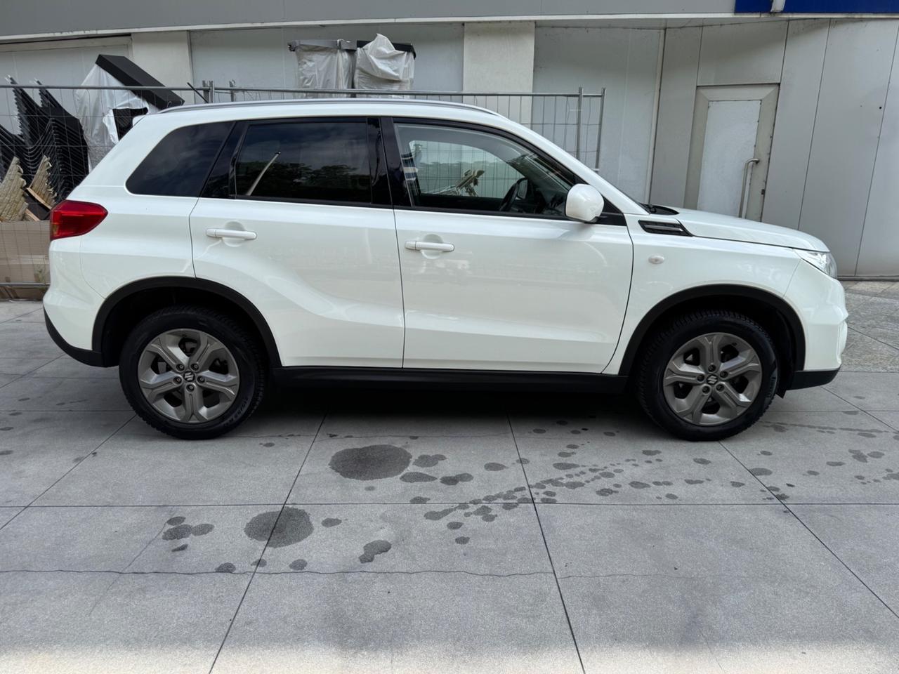 SUZUKI VITARA 1.6 COOL KM 80 MILA
