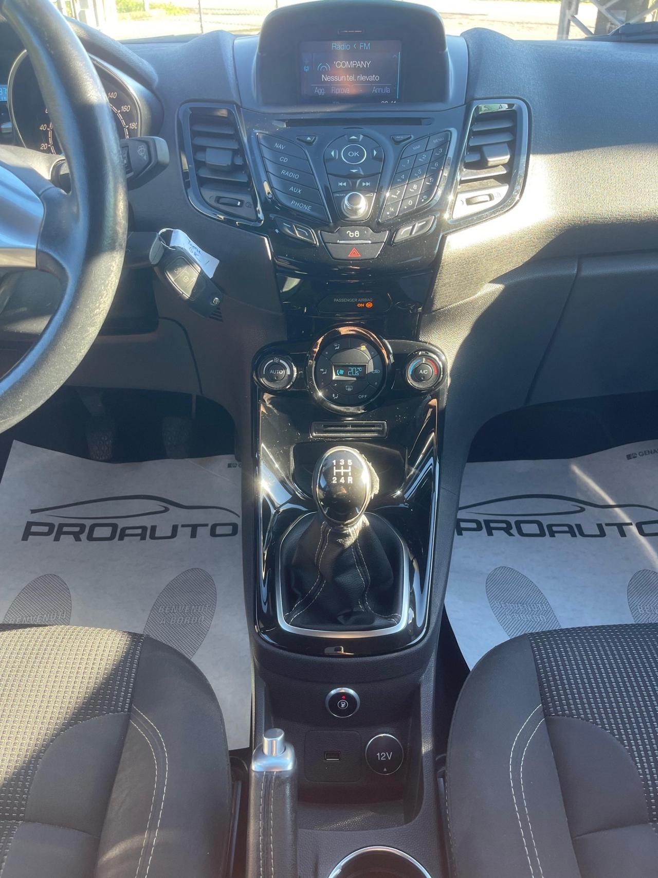 Ford Fiesta 1.4 5 porte Bz.- GPL Black & White Edition