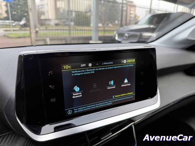 PEUGEOT 208 e Active Pack 100kW ADATTA A NEOPATENTATI IVA ESP.