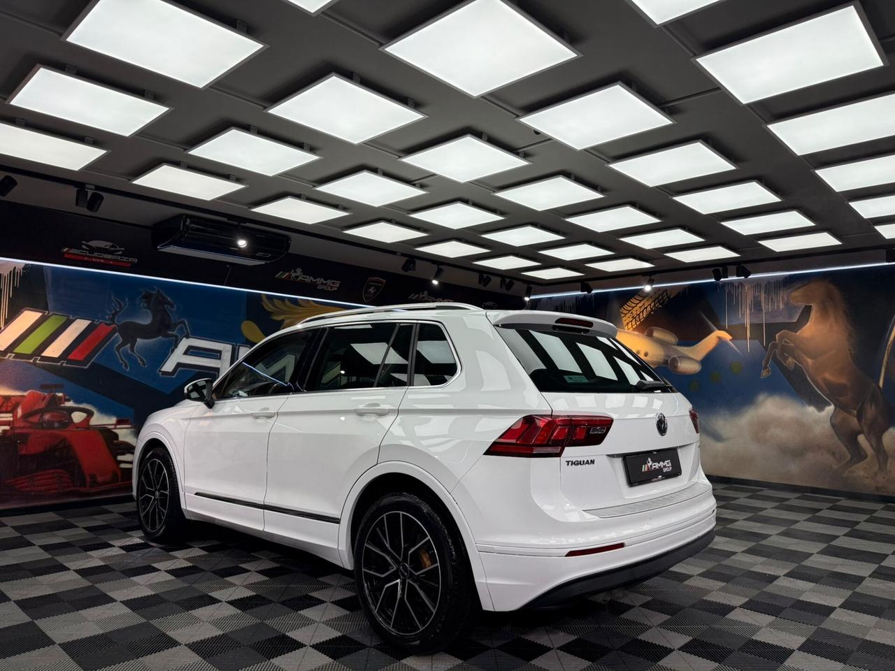 Volkswagen Tiguan 2.0 TDI SCR DSG Advanced BlueMotion Technology (018)