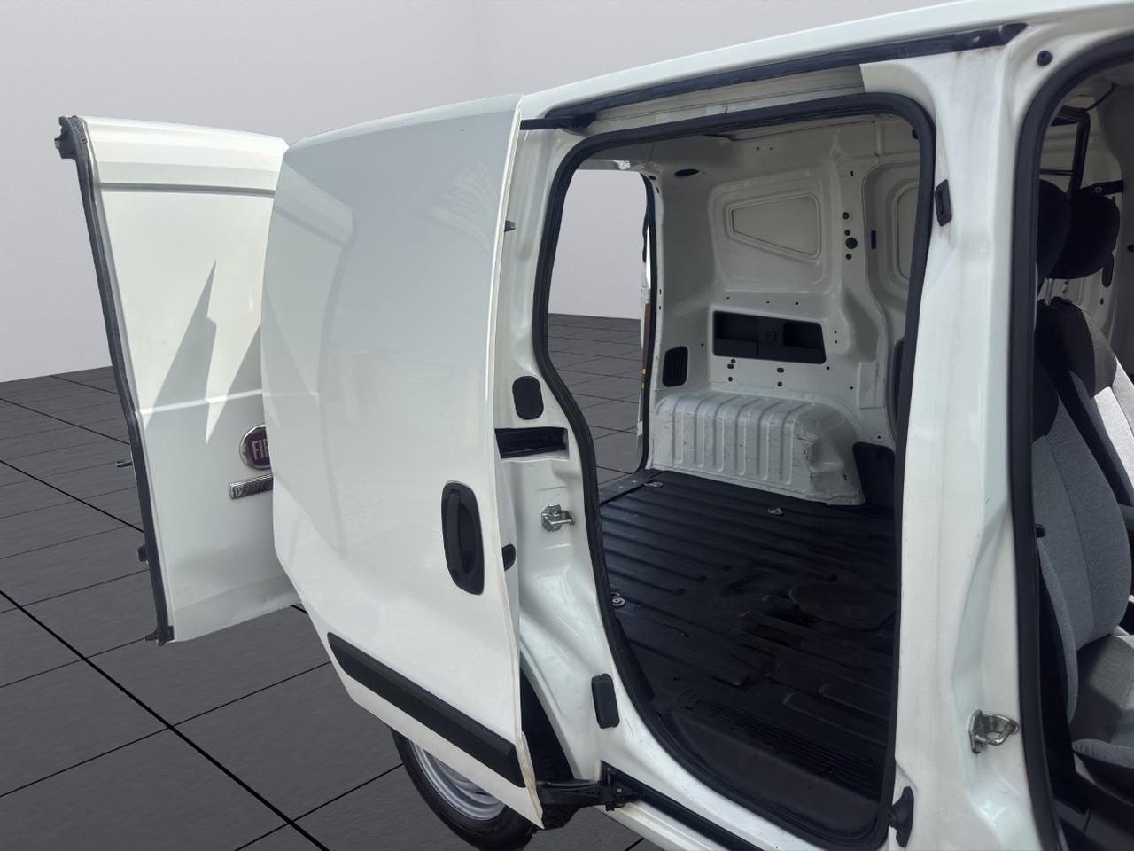 FIAT Fiorino CARGO 1.3 MJT 95 CV-SENSORI-OTTIME CONDIONI-