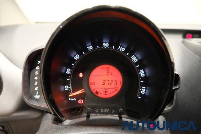 TOYOTA Aygo 1.0 VVT-I 72 CV 5 PORTE CONNECT NEOPATENTATI