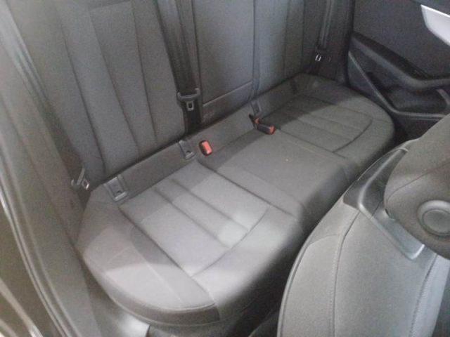 AUDI A4 Avant 30 TDI/136 CV S tronic Business