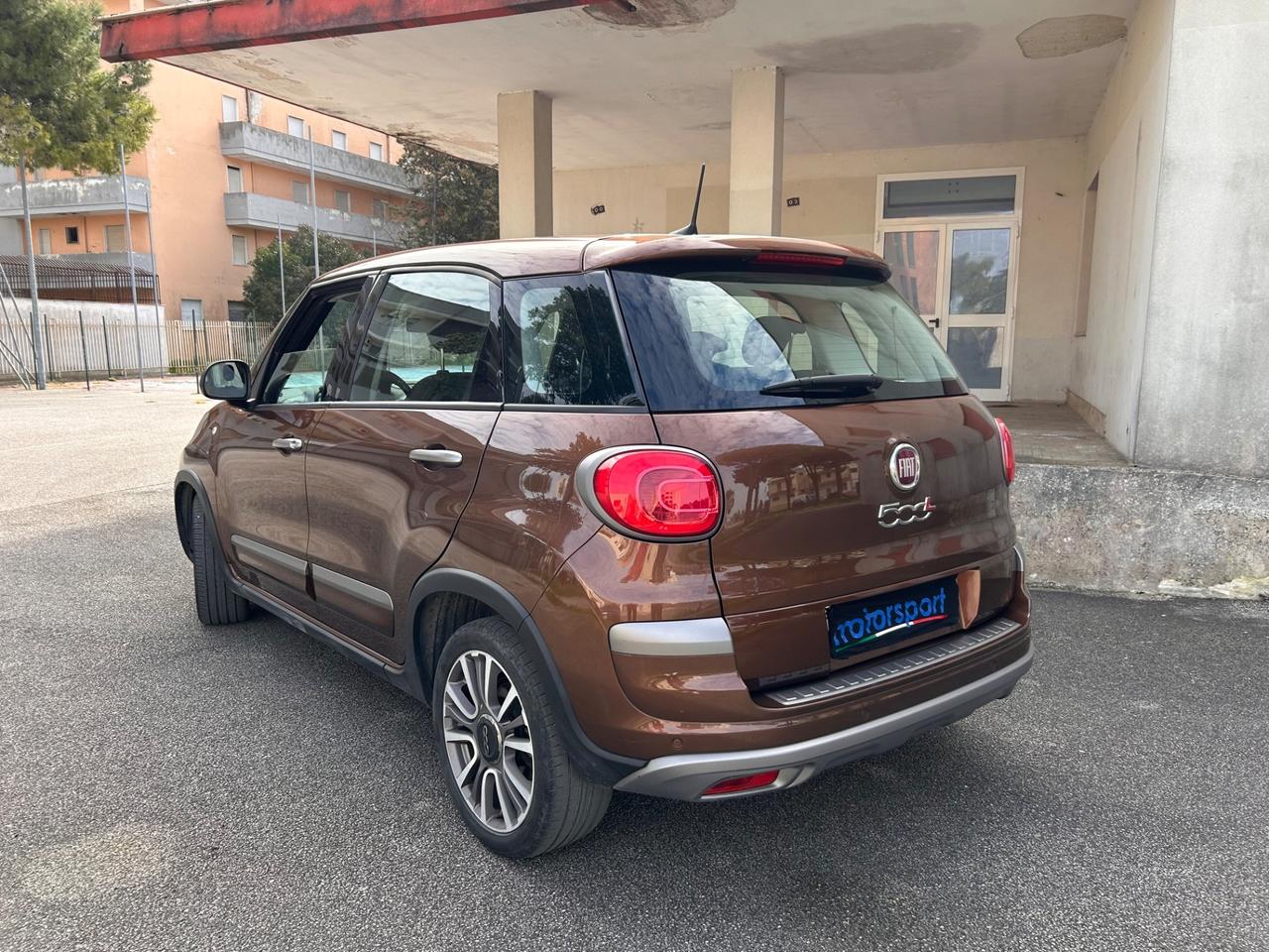 Fiat 500L 1.6 Multijet 120 CV Cross