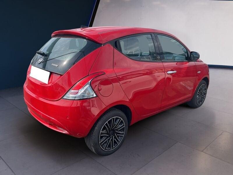 Lancia Ypsilon III 2021 1.0 firefly hybrid Gold s&s 70cv