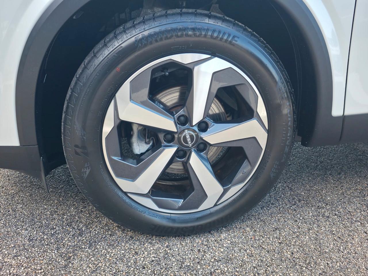 Nissan Qashqai MHEV 140 CV N-Connecta