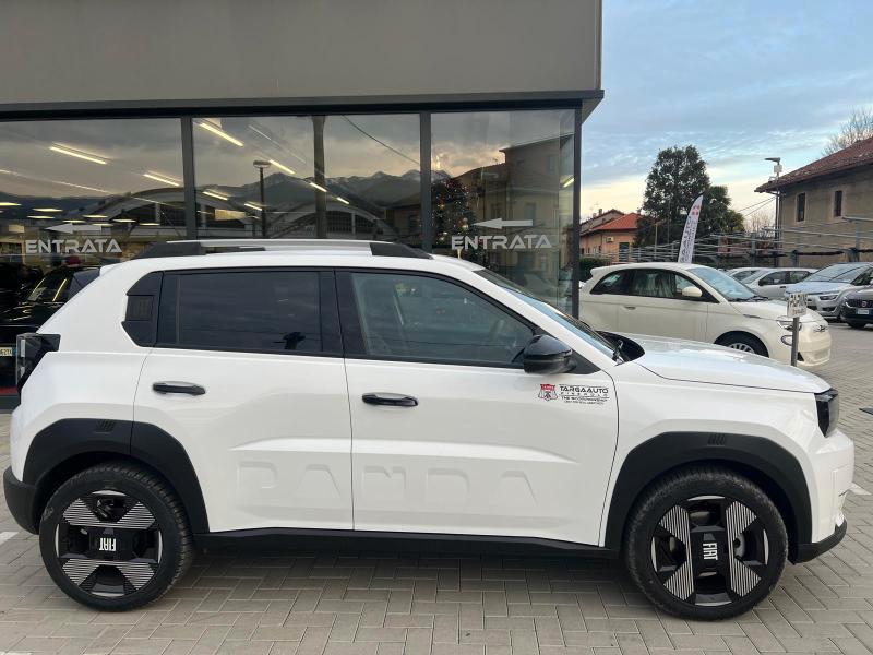 Fiat Grande Panda 1.2 hybrid La Prima 110cv edct