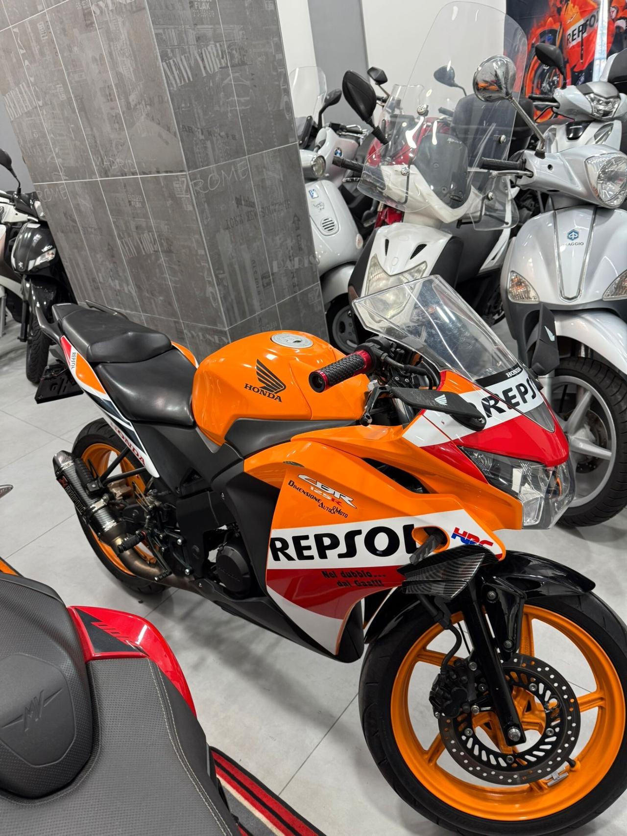 Honda CBR 125 R Repsol