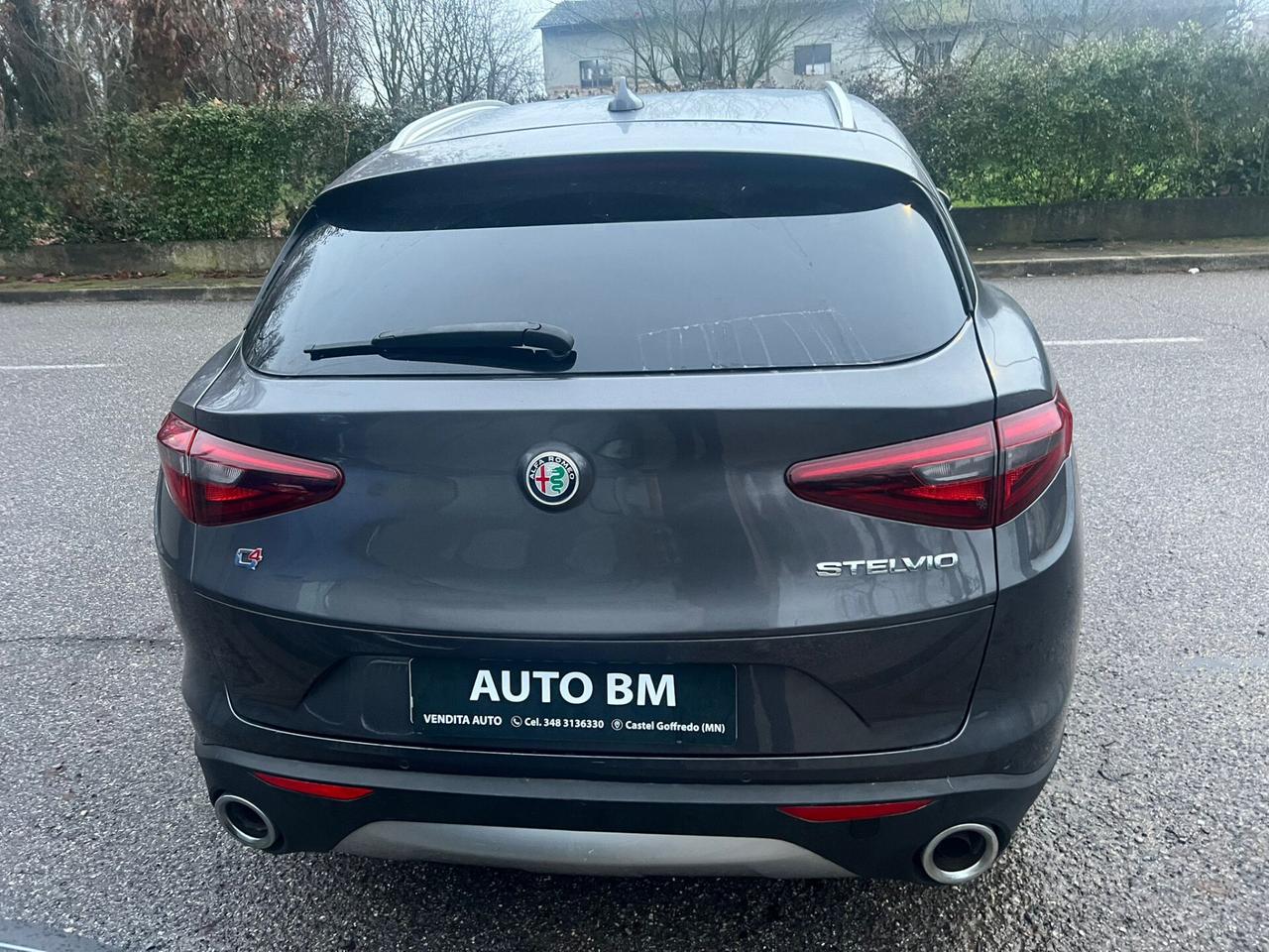 Alfa Romeo Stelvio 2.0 Turbo 200 CV AT8 Q4 Executive