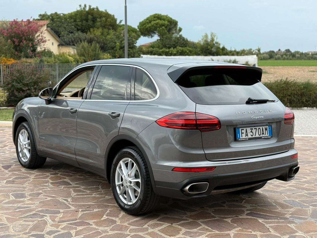 Porsche Cayenne 3.0 Diesel tiptronic