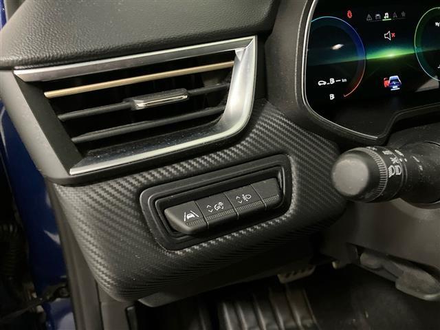 RENAULT Clio 5 Porte 1.6 E-Tech full hybrid 145cv E-Tech E