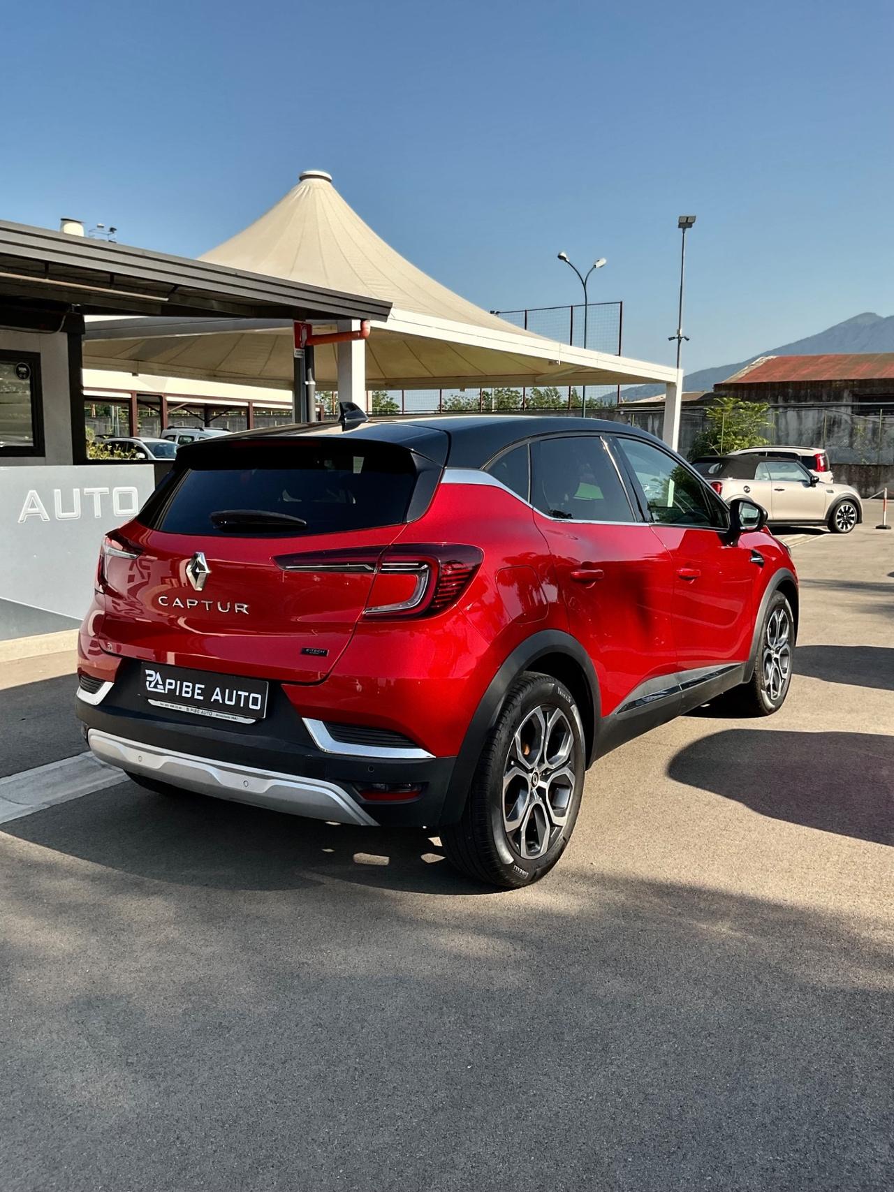 Renault Captur Plug-in Hybrid E-Tech 160 CV Engineered