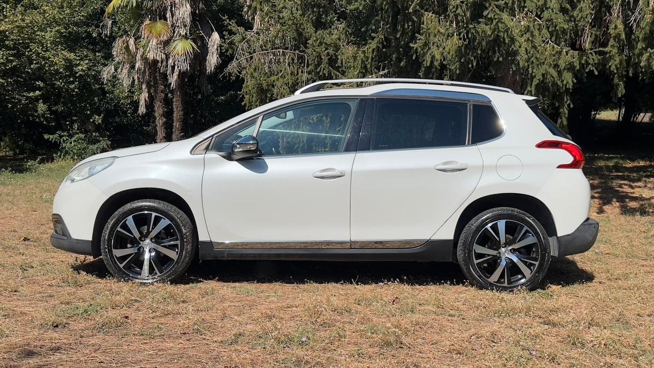 Peugeot 2008 BlueHDi 100 Black Matt 2015 LEGGI TESTO