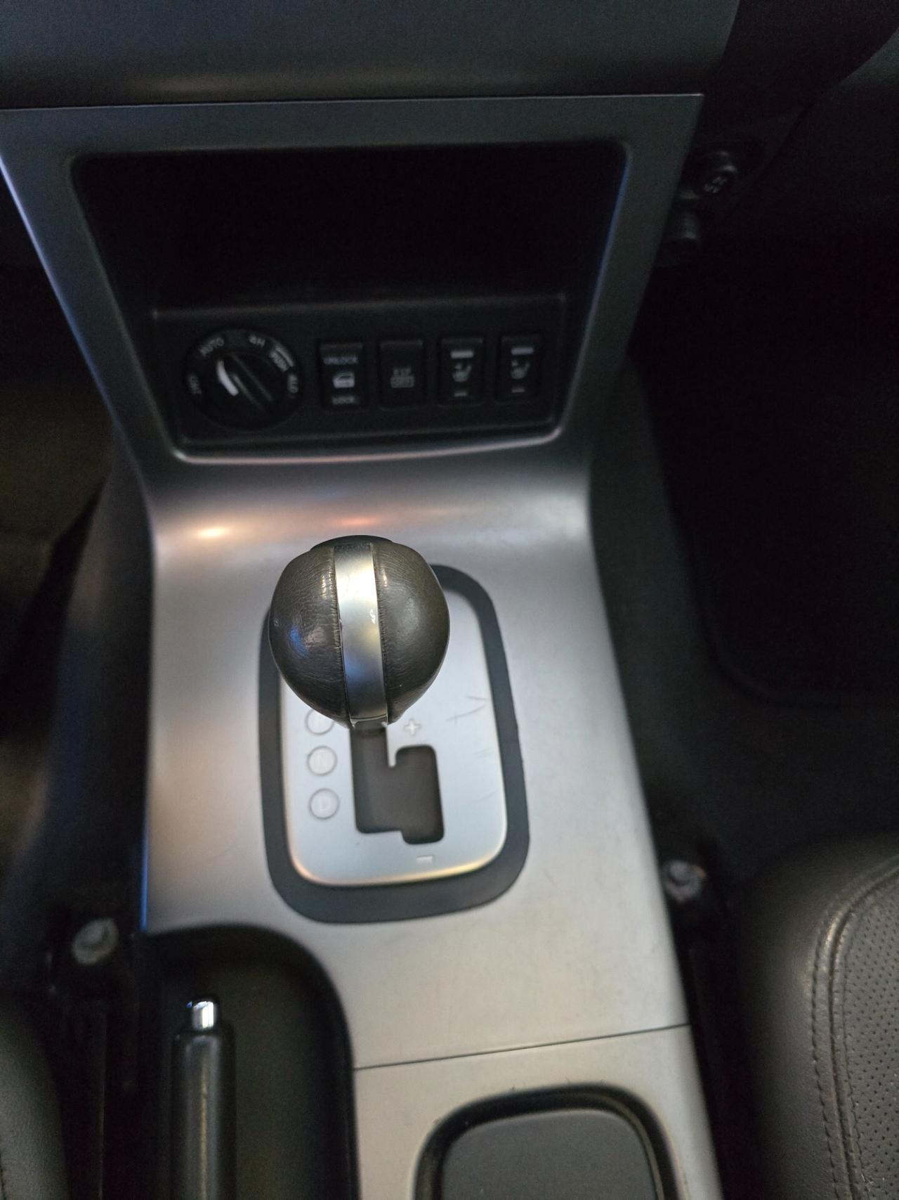 Nissan Pathfinder 2.5 dCi LE
