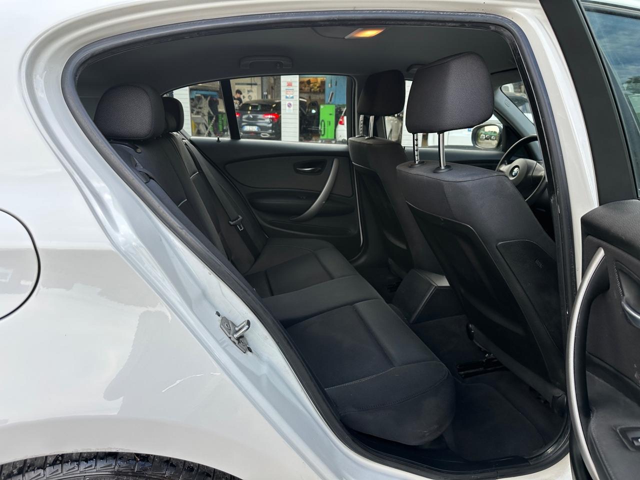 Bmw 116i cat 5 porte Eletta 140mila km
