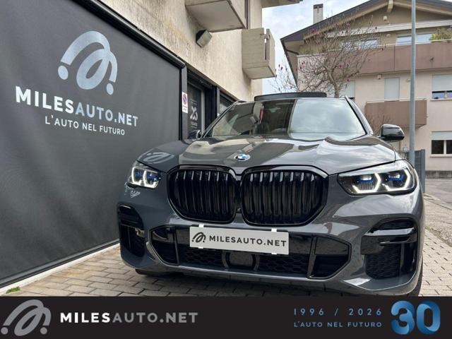 BMW X5 xDrive30d 48V Msport Panorama Cerchi 22" Gancio