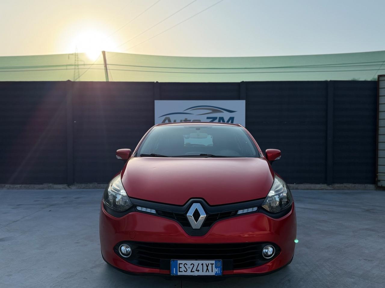 Renault Clio 1.2 73CV