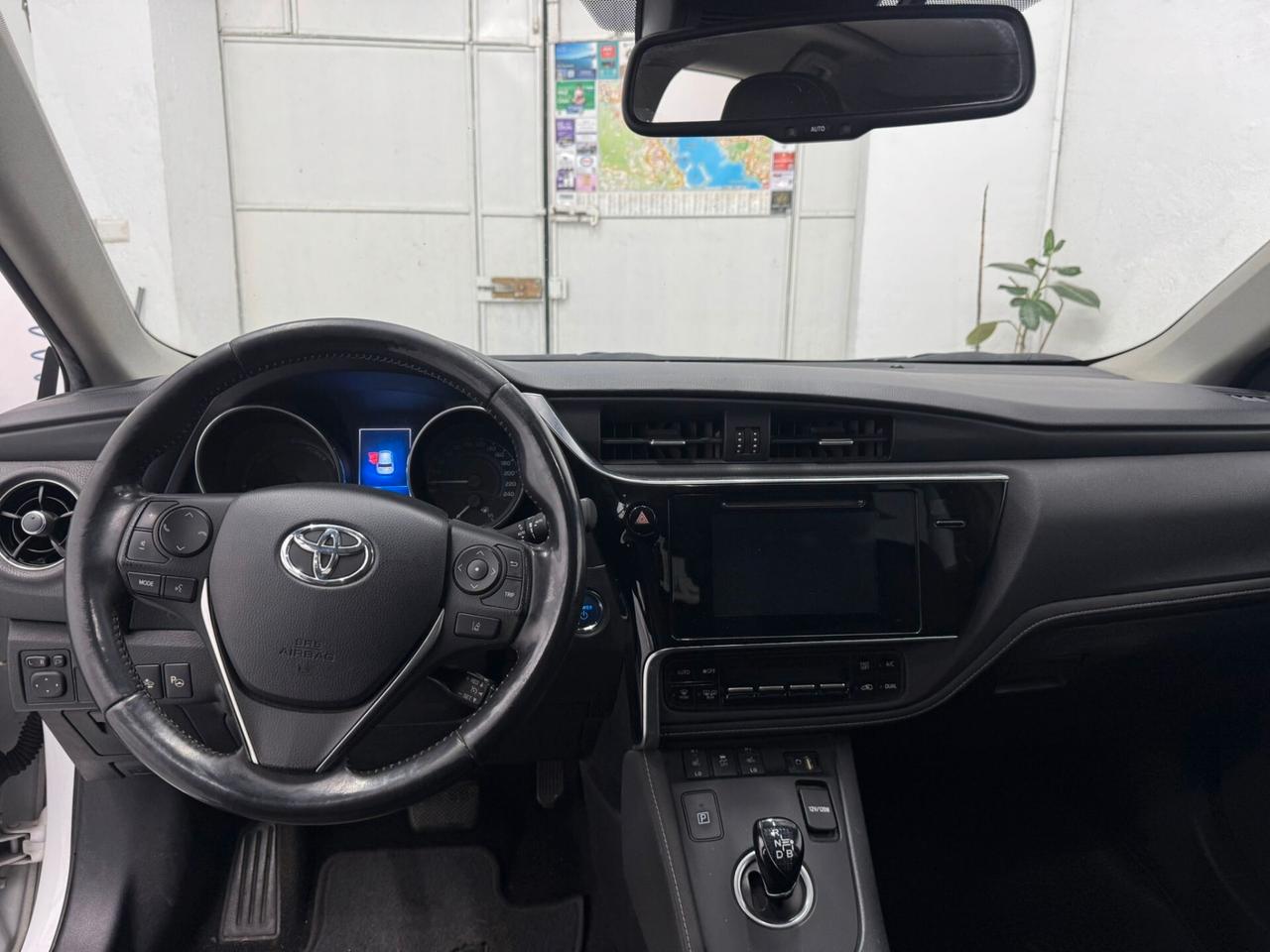 Toyota Auris Touring Sports 1.8 Hybrid Active Plus