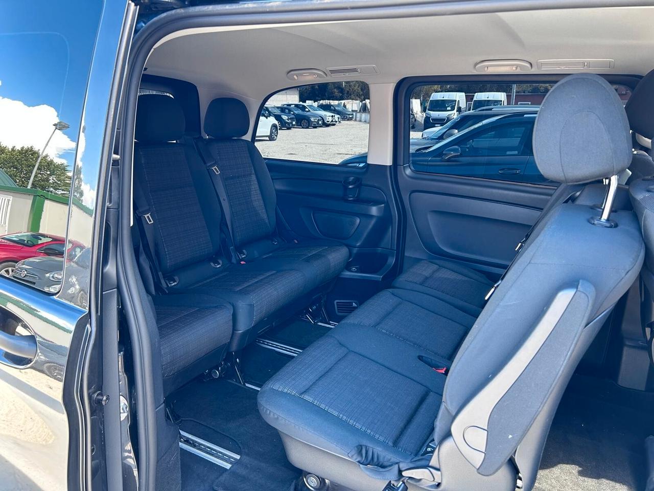 Mercedes-benz Vito TOURER 163CV 8 POSTI