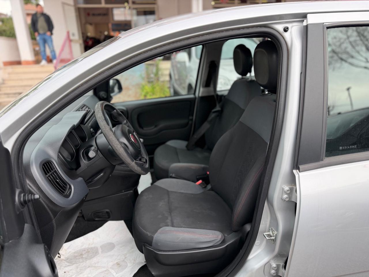 Fiat Panda 1.2 Connected by Wind