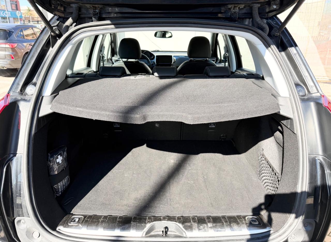 Peugeot 2008 BlueHDi Allure