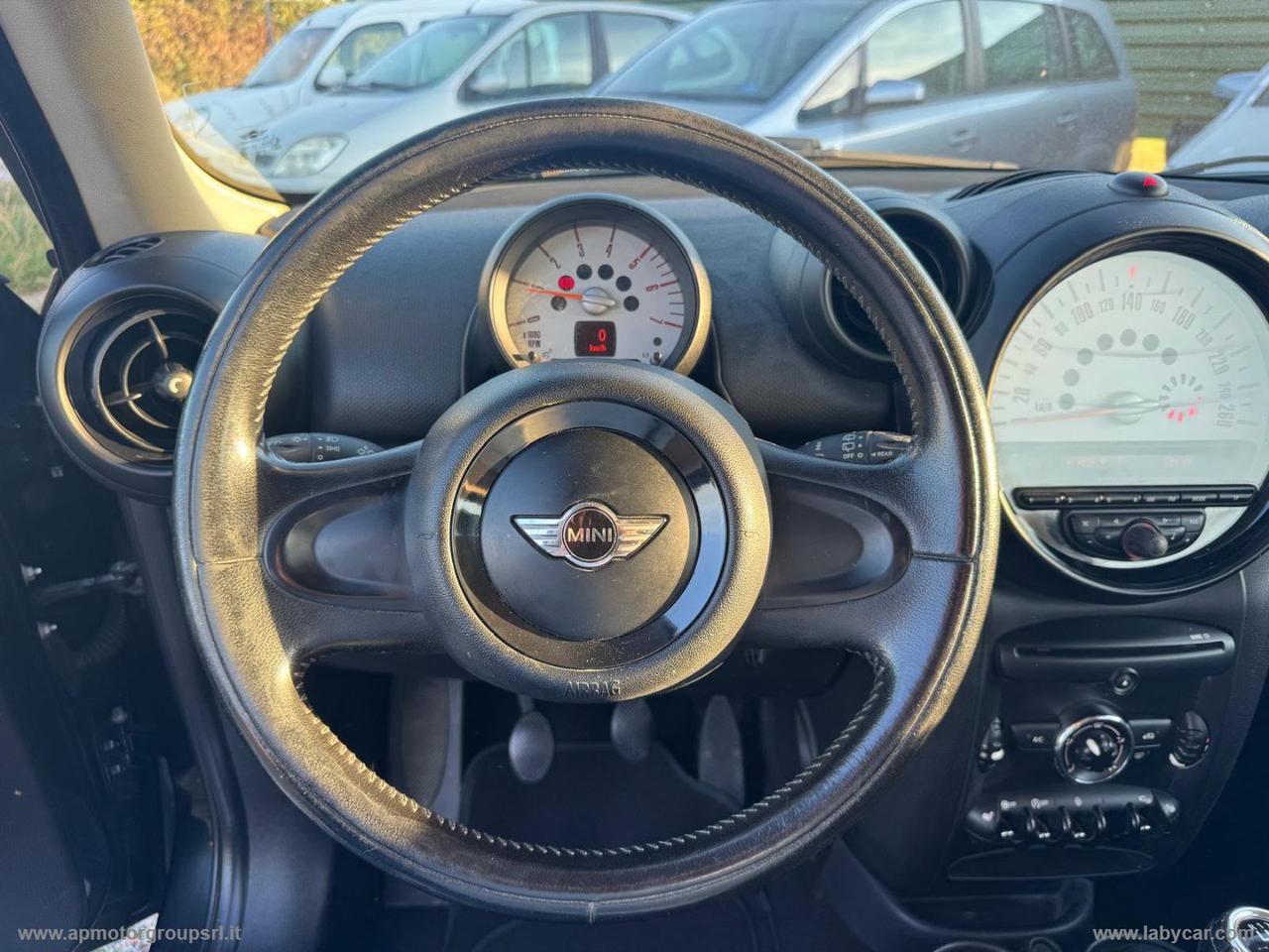 MINI 1.6 One D Countryman