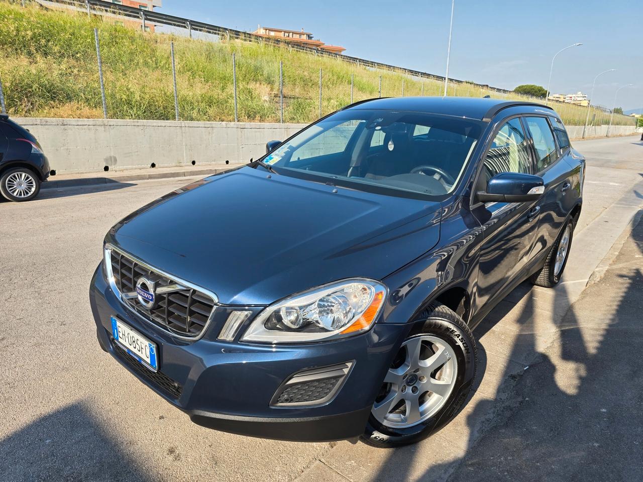 Volvo XC 60 XC60 D5 AWD Geartronic R-design