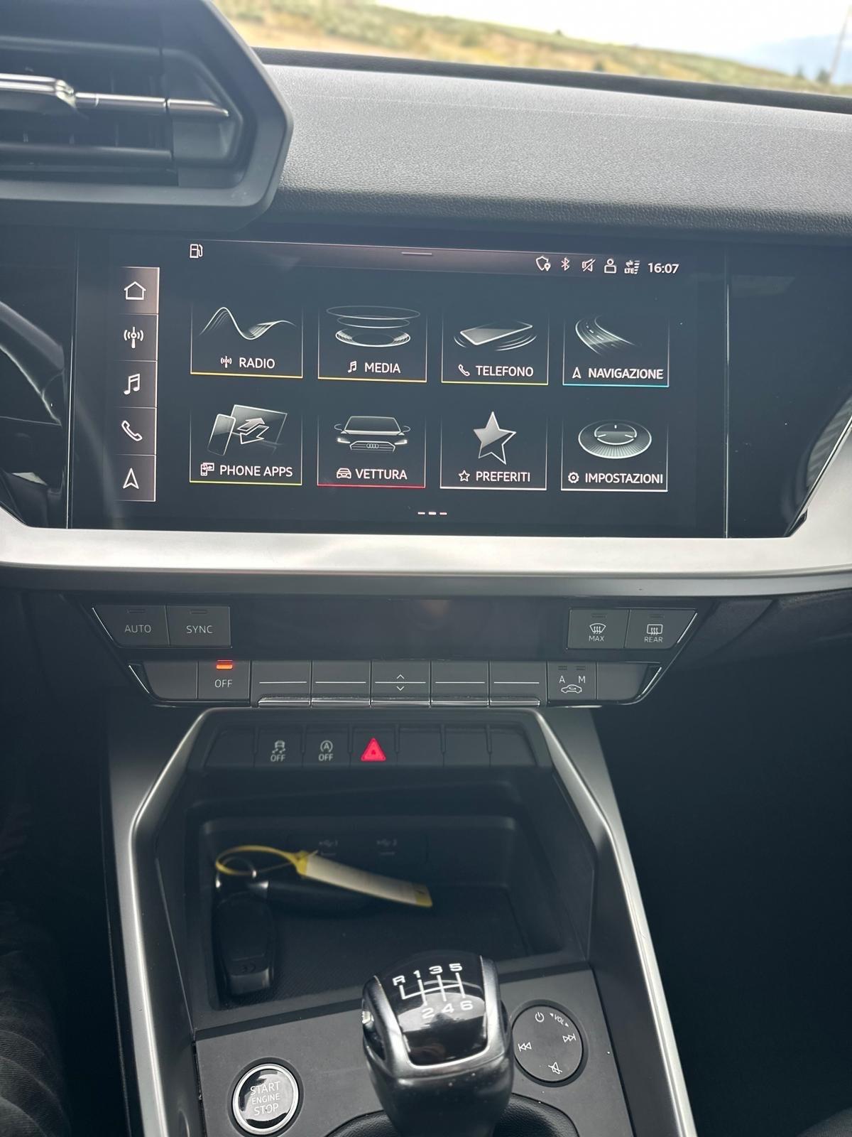 Audi A3 SPB 30 TDI Business Advanced