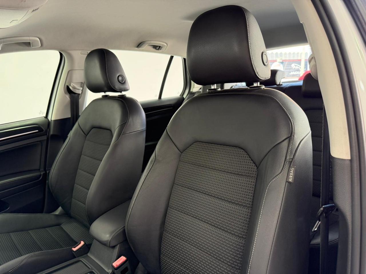 Volkswagen Golf 1.6 TDI 110 CV 5p. Highline BlueMotion -GARANTITA-2016