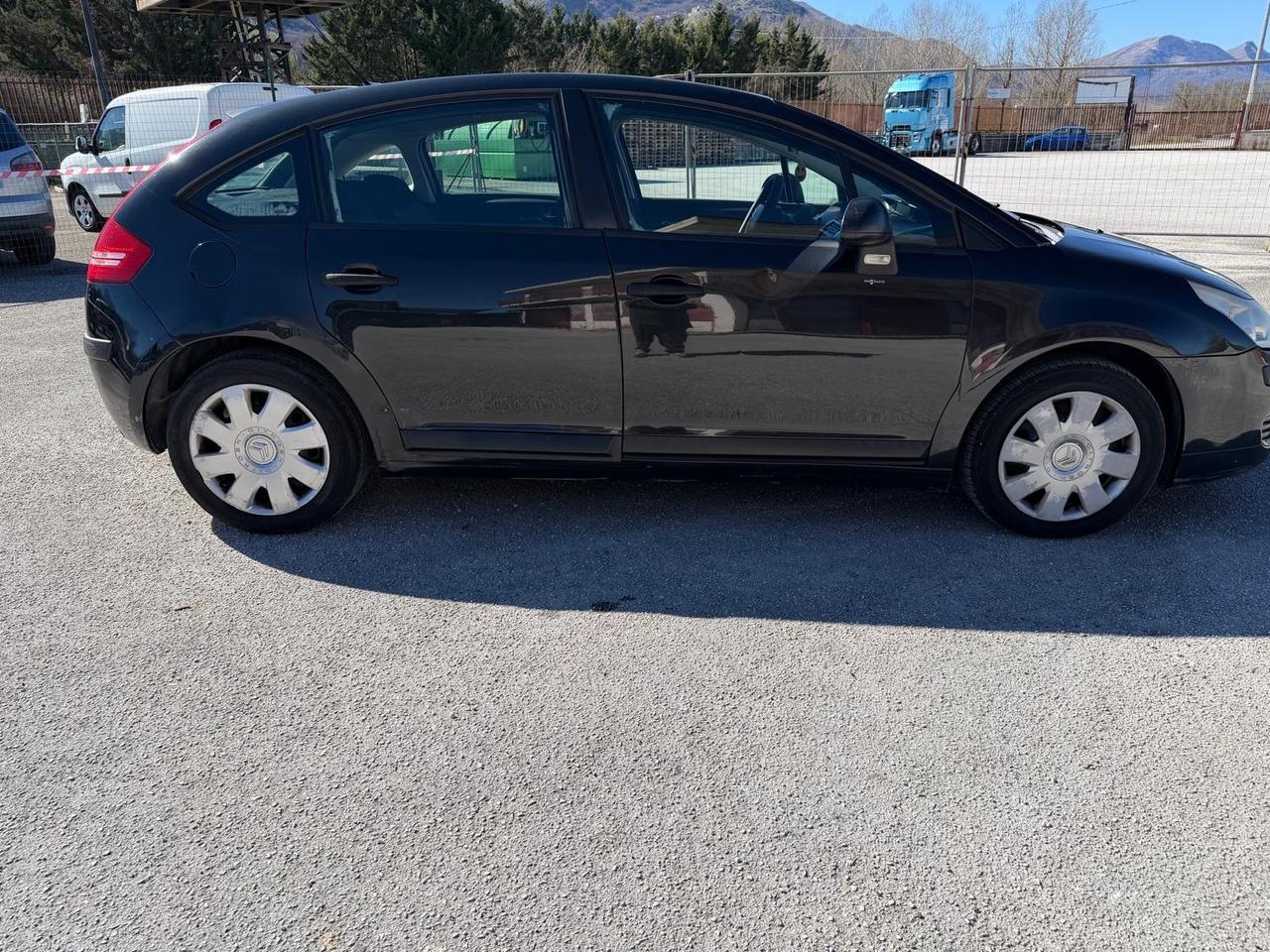 Citroen C4 1.6 HDi 90CV Elegance