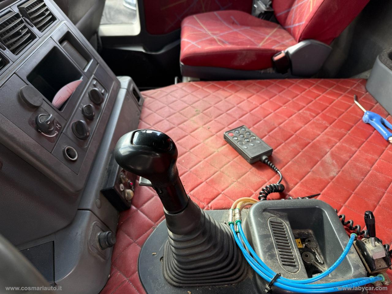 STRALIS 400 SCARRABILE