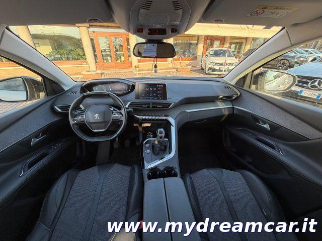 PEUGEOT 3008 PureTech Turbo 130 S&S Allure